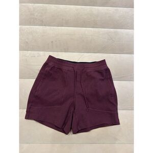 Lululemon Textured Double Knit Shorts Mens Size Large Maroon